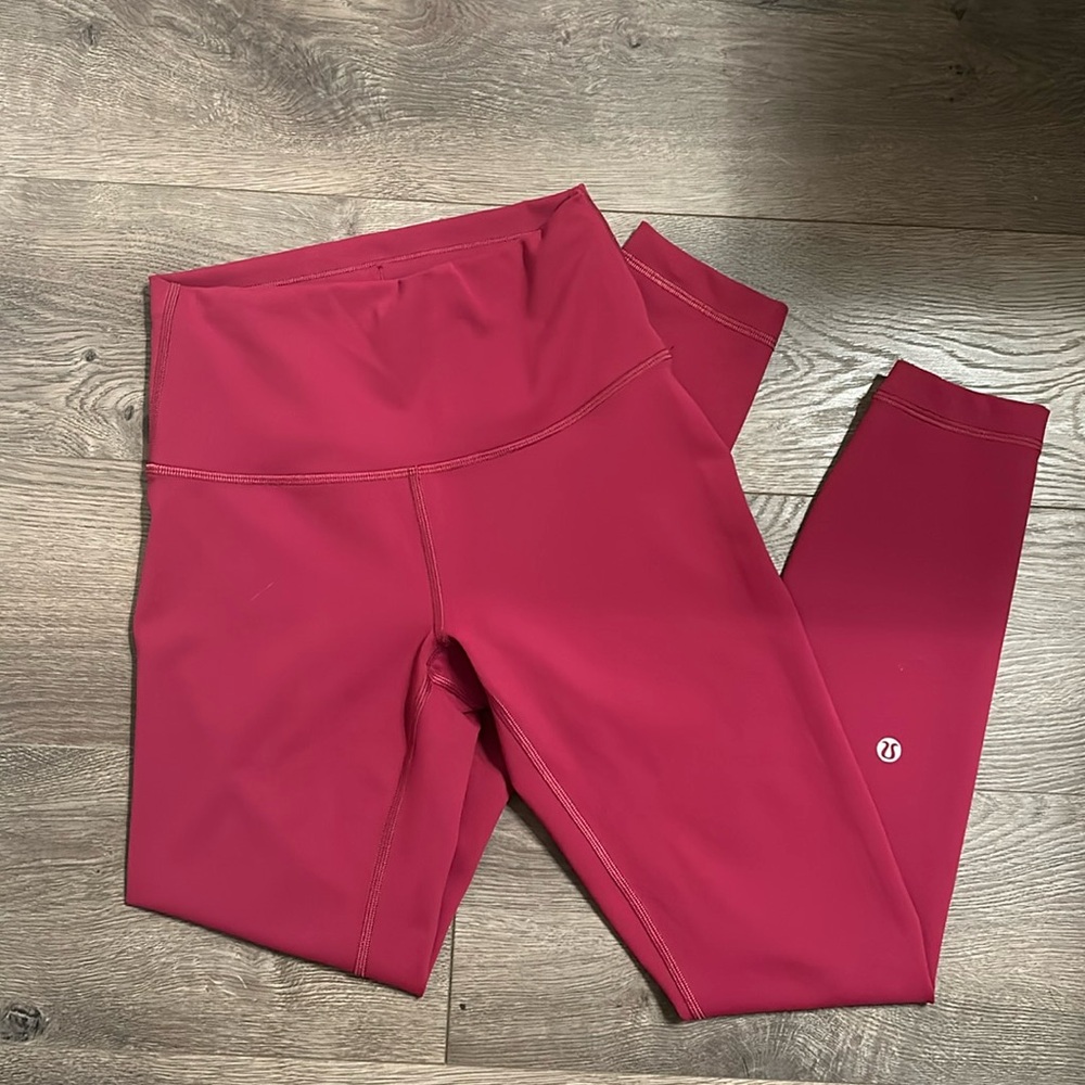 Lululemon Wunder Under leggings